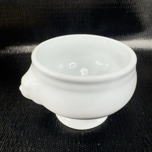 Bistro By Over And Back Lions Head White Porcelain Pedestal Bowl Dish Set 2 VTG - Picture 16 of 16